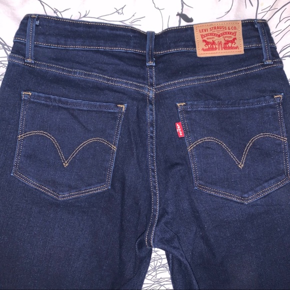 NWOT LEVI’S Jeans - Picture 2 of 6